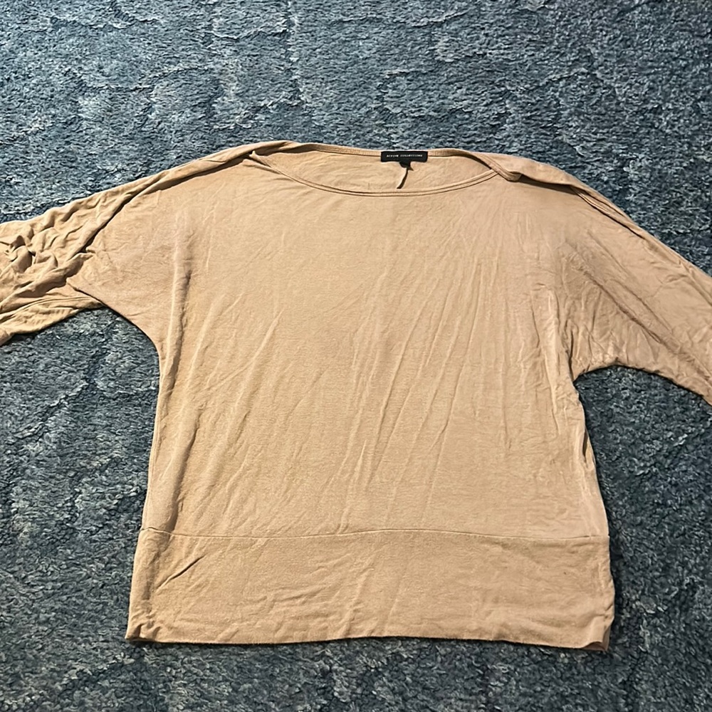 Khaki shorts sleeve blouse. Size large. Gently used condition.